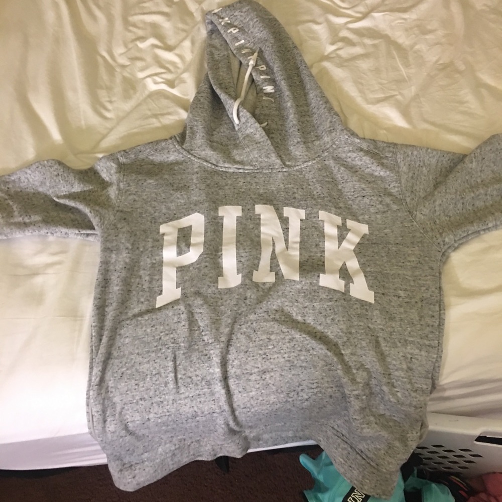 Vs pink sweater brand new RESERVED